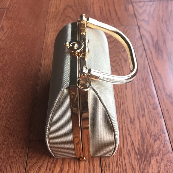 Gold evening purse - Picture 4 of 7
